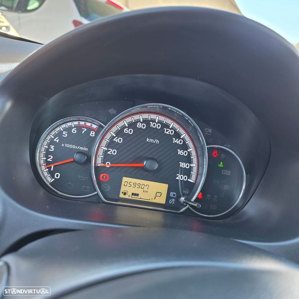 Mitsubishi Space Star 1.2 Intense CVT - 23