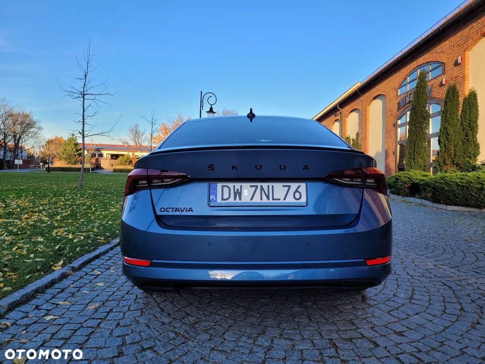 Skoda Octavia 1.5 TSI ACT Style DSG - 4