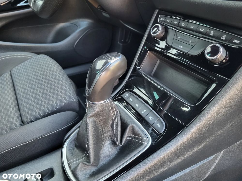 Opel Astra 1.4 Turbo Innovation - 34