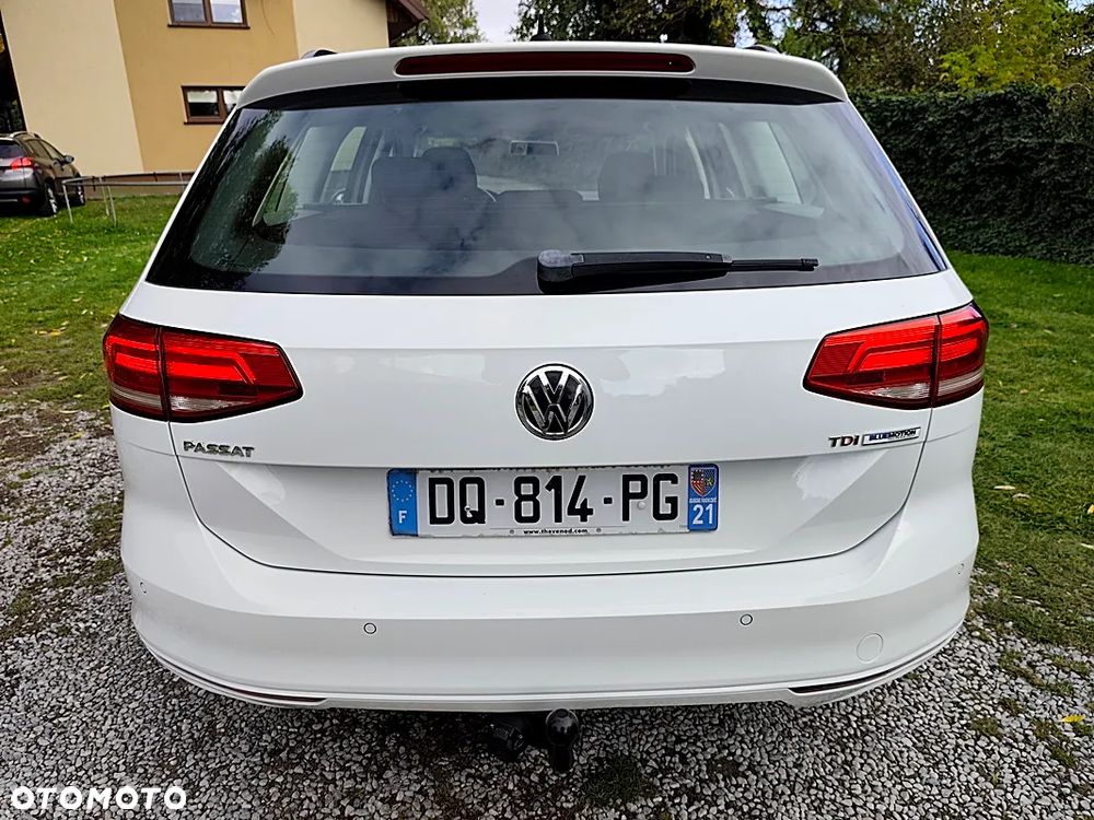 Volkswagen Passat Variant 1.6 TDI (BlueMotion Technology) Comfortline - 4