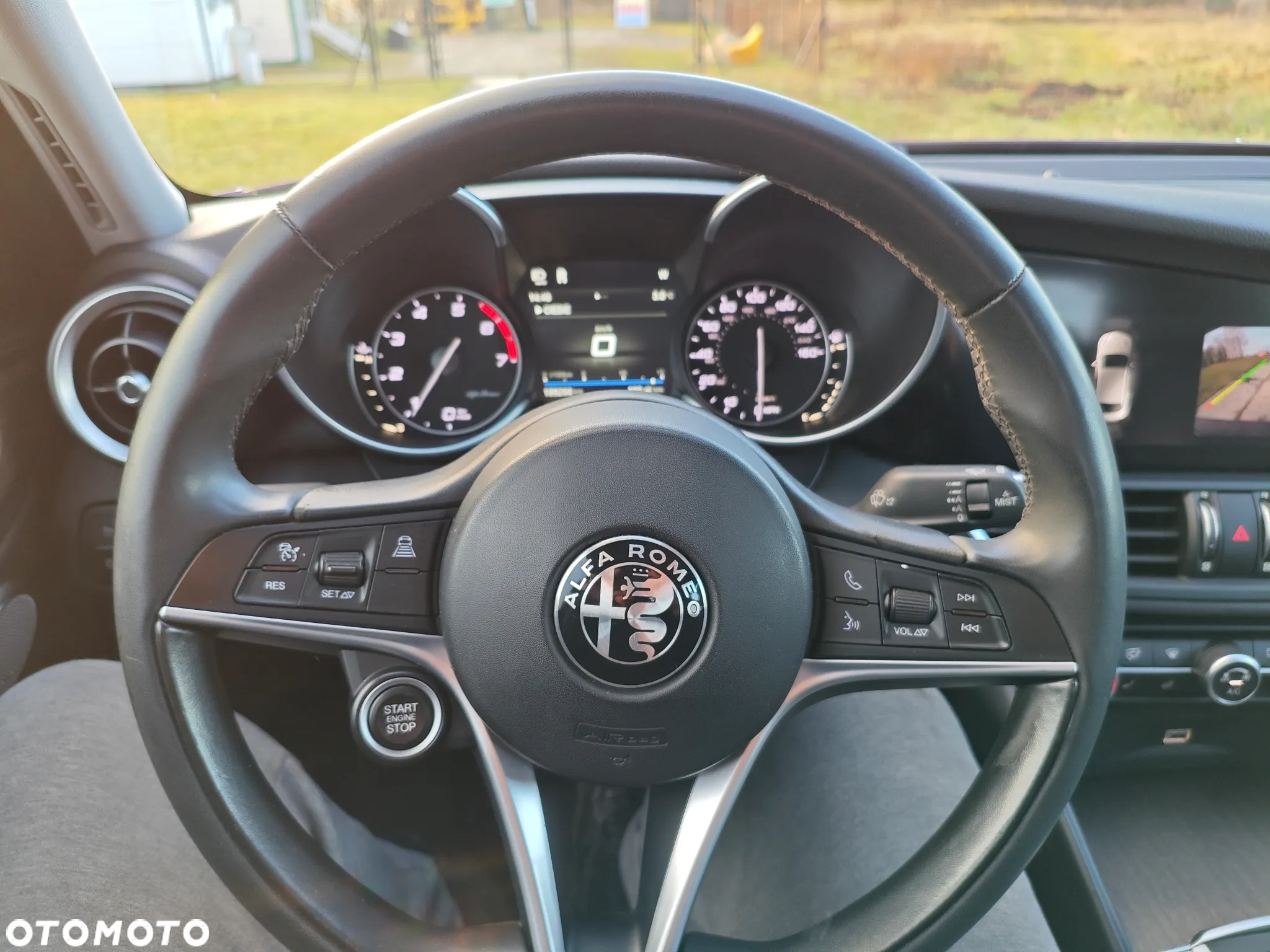 Alfa Romeo Giulia 2.0 Turbo 16V AT8-Q4 Ti - 17