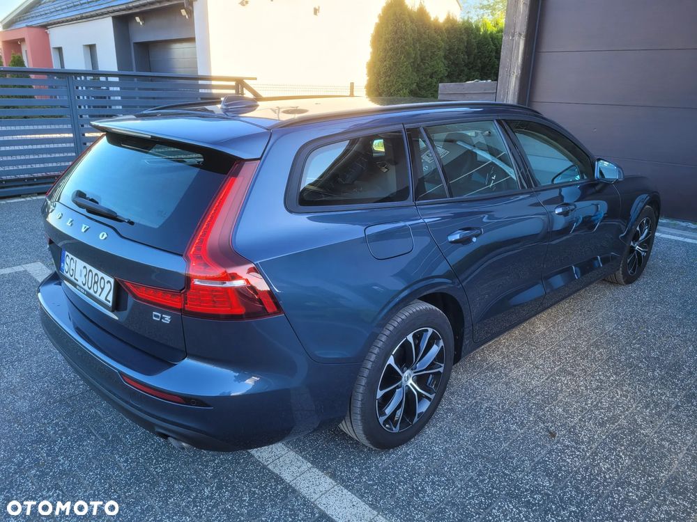 Volvo V60 D3 Momentum Pro - 5