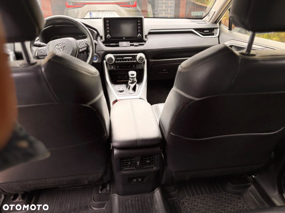 Toyota RAV4 2.5 Hybrid Executive 4x4 - 24
