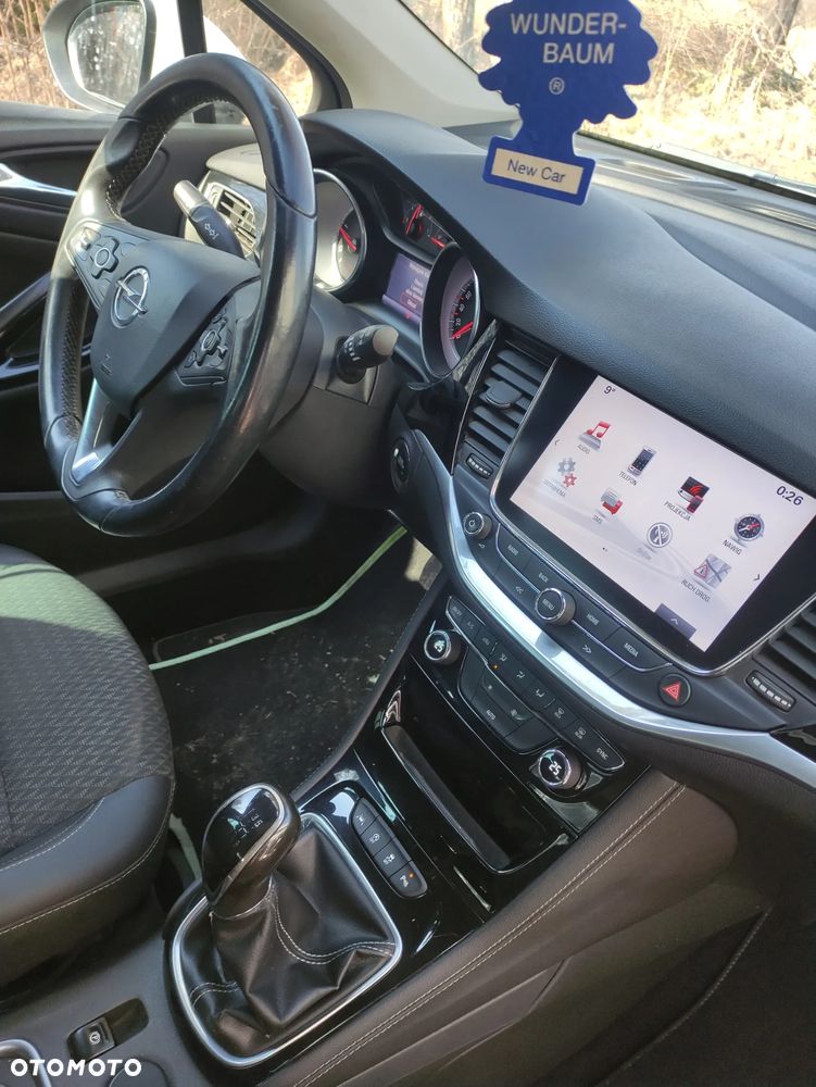 Opel Astra 1.6 D Start/Stop Business - 4