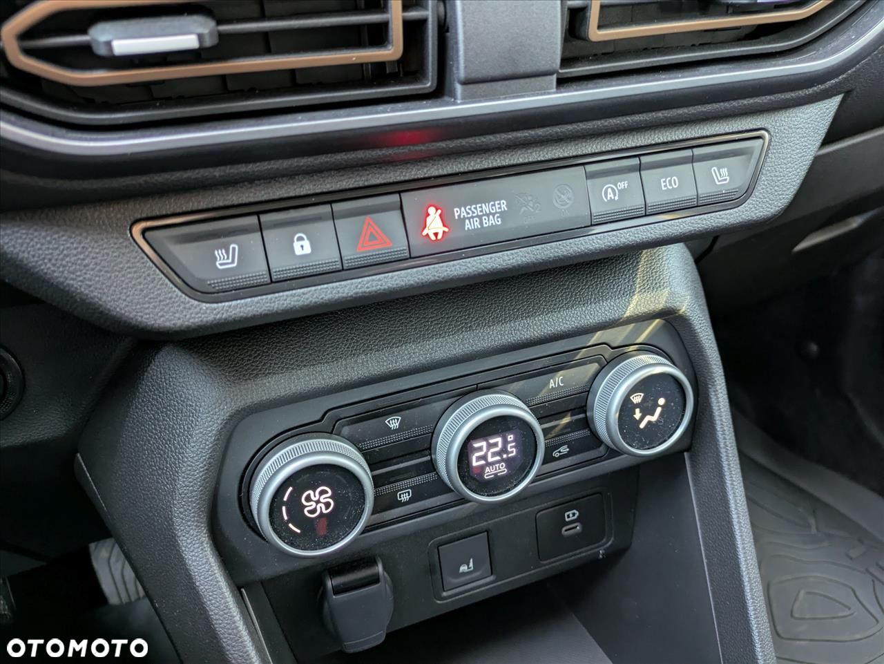 Dacia Jogger 1.0 TCe Extreme 7os - 18