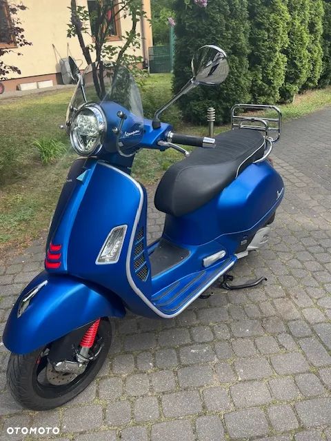 Vespa GTS - 1