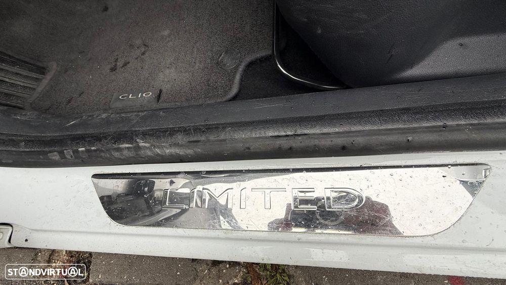 Renault Clio 0.9 TCe Limited Edition - 11