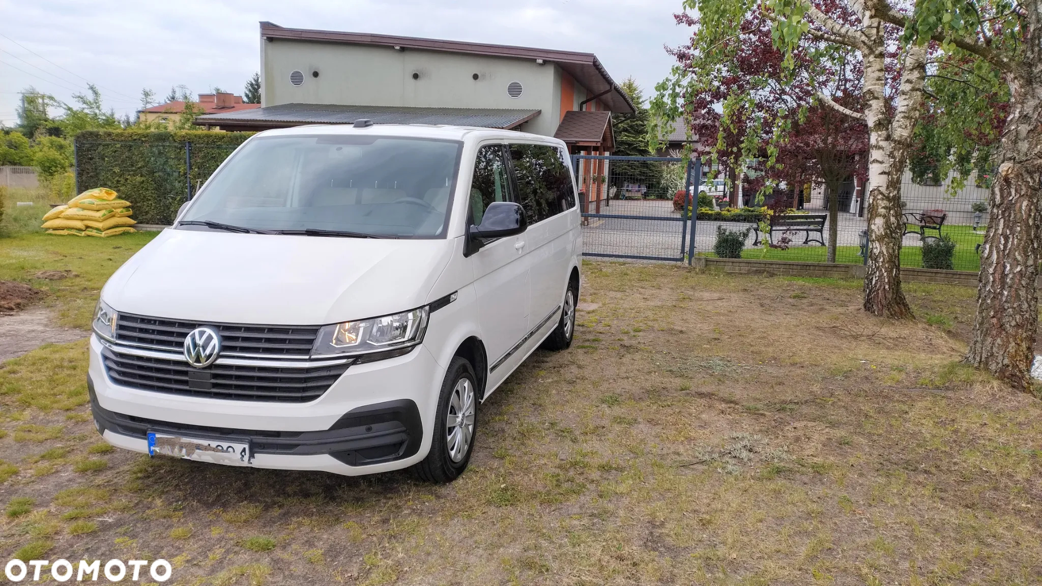 Volkswagen Transporter Caravelle DSG Kurz Trendline - 3