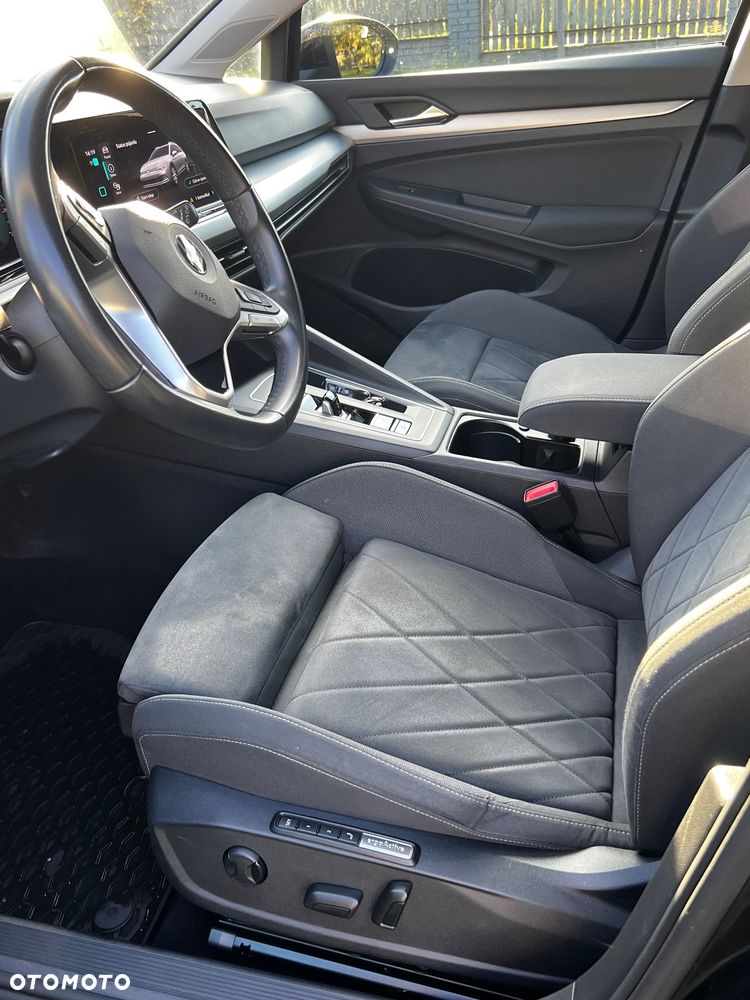 Volkswagen Golf 1.0 eTSI Life DSG - 14