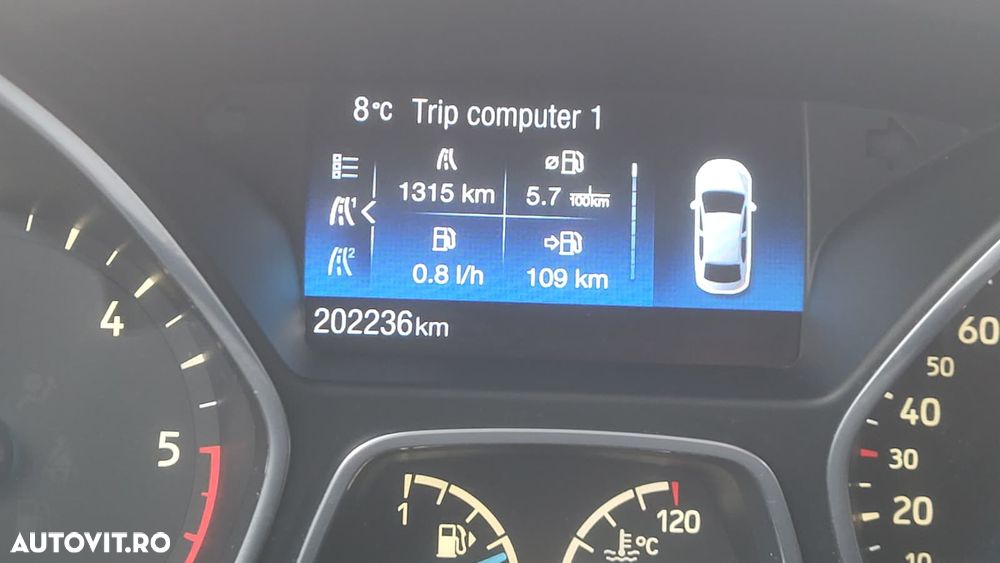 Ford Focus 1.5 TDCi Titanium - 8