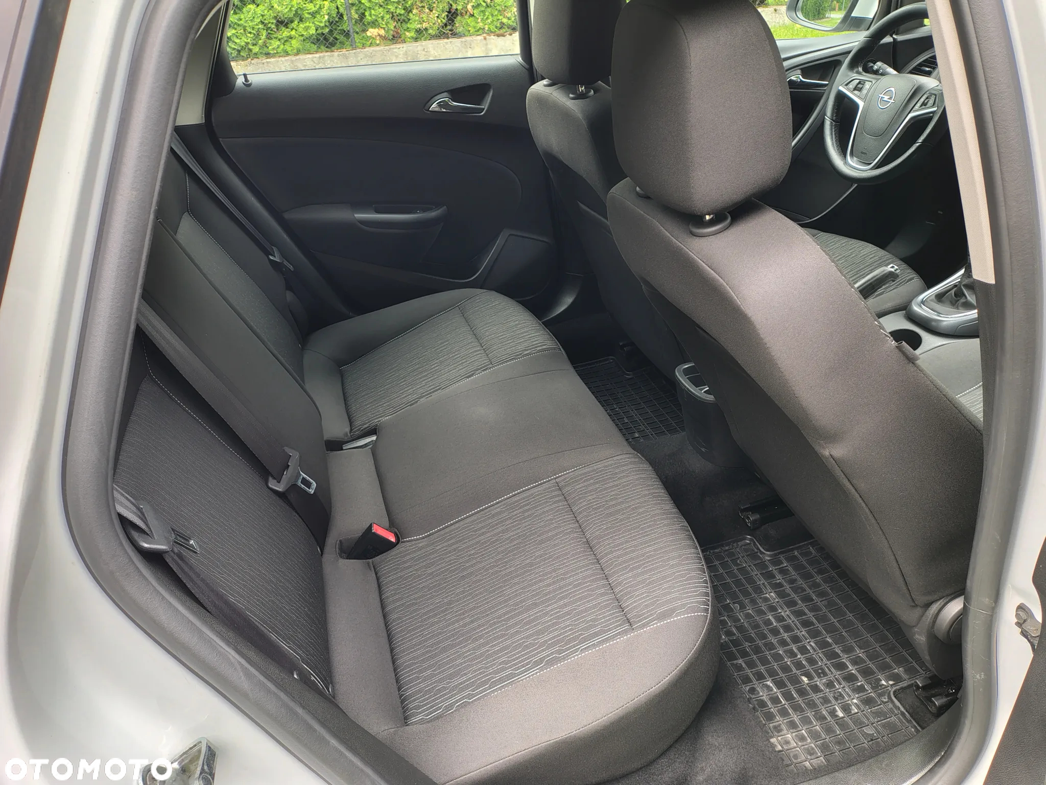 Opel Astra IV 1.4 T EU6 - 13