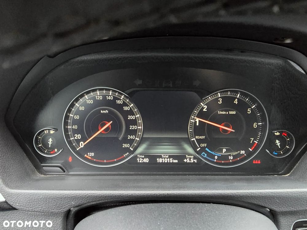 BMW Seria 3 318i Edition M Sport Shadow - 23