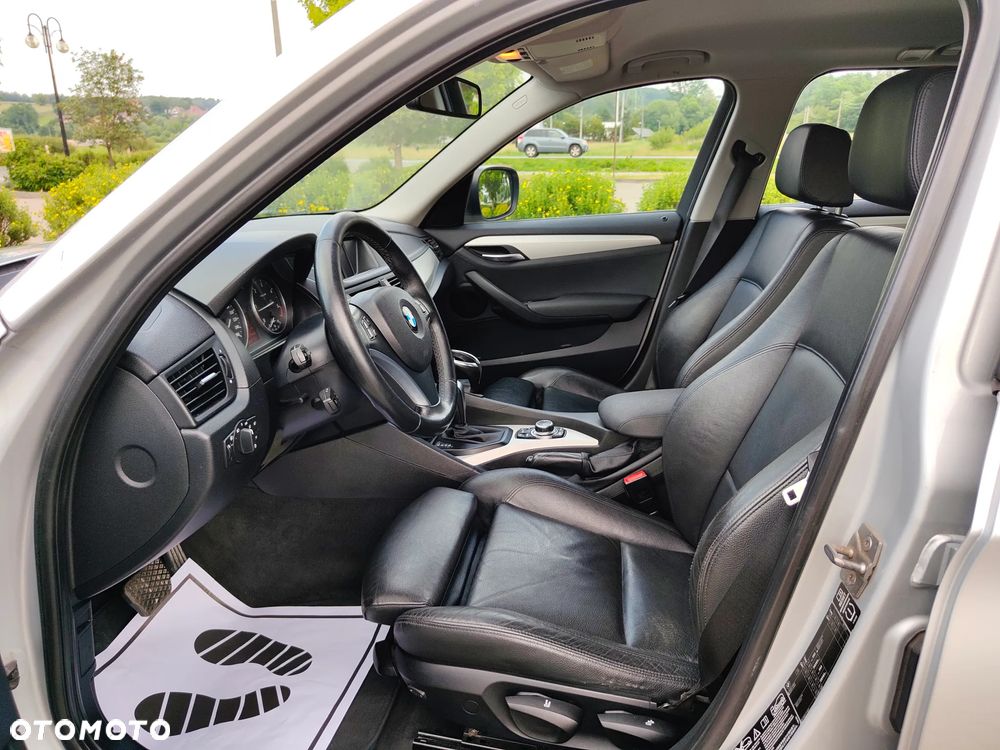BMW X1 xDrive18d Sport Line - 13