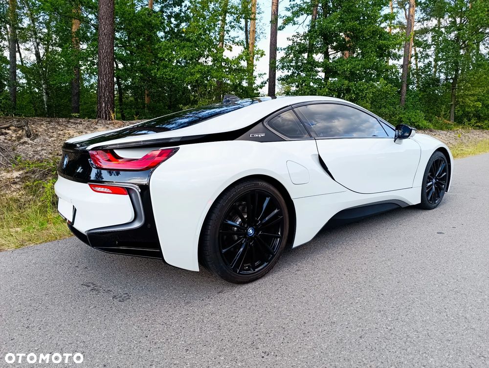 BMW i8 - 12