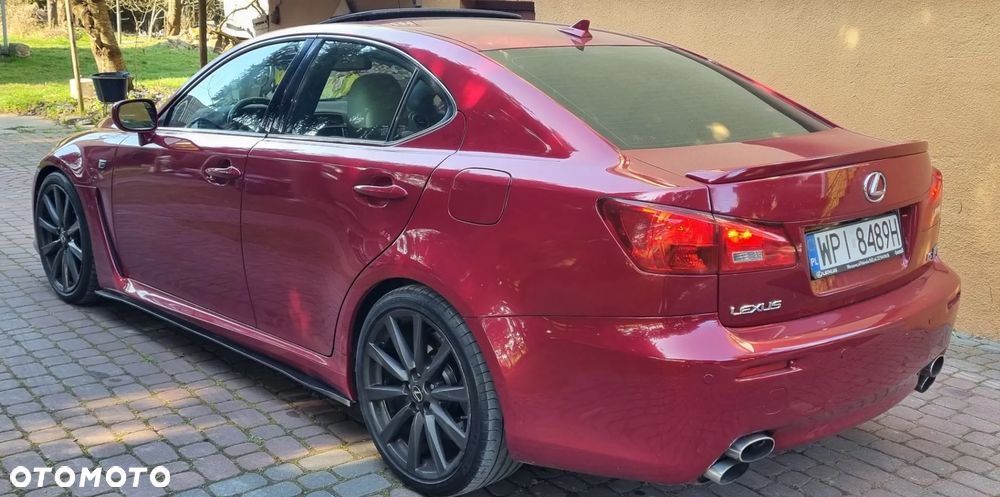 Lexus IS F Sport - 3
