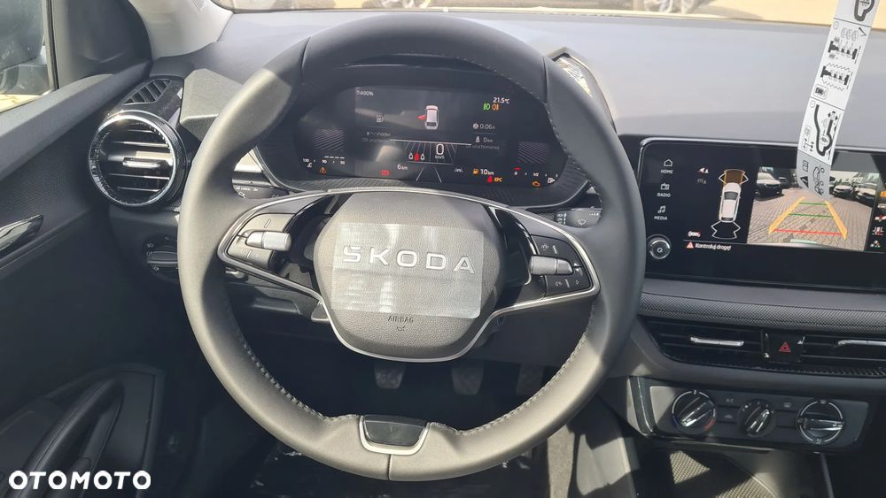 Skoda Fabia 1.0 TSI Drive - 17