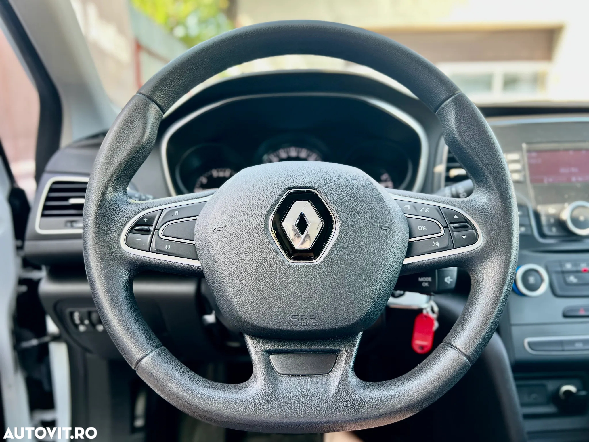Renault Megane TCe GPF Zen - 16