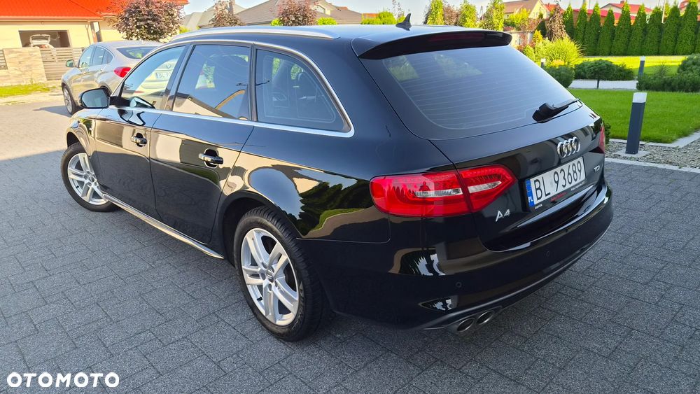 Audi A4 Avant 2.0 TDI DPF S line Sportpaket - 4