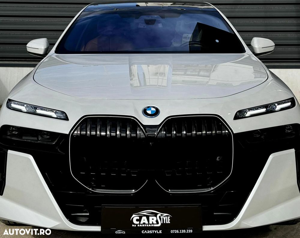 BMW Seria 7 740d xDrive MHEV - 5