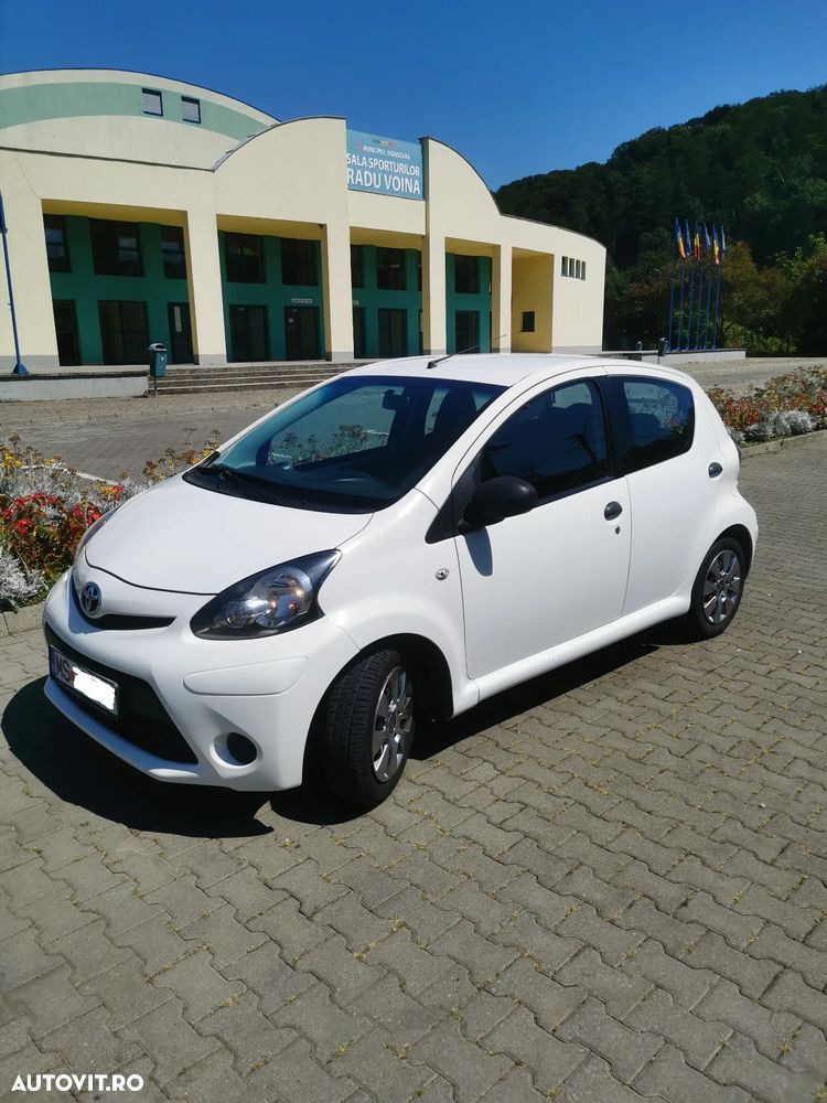 Toyota Aygo - 1