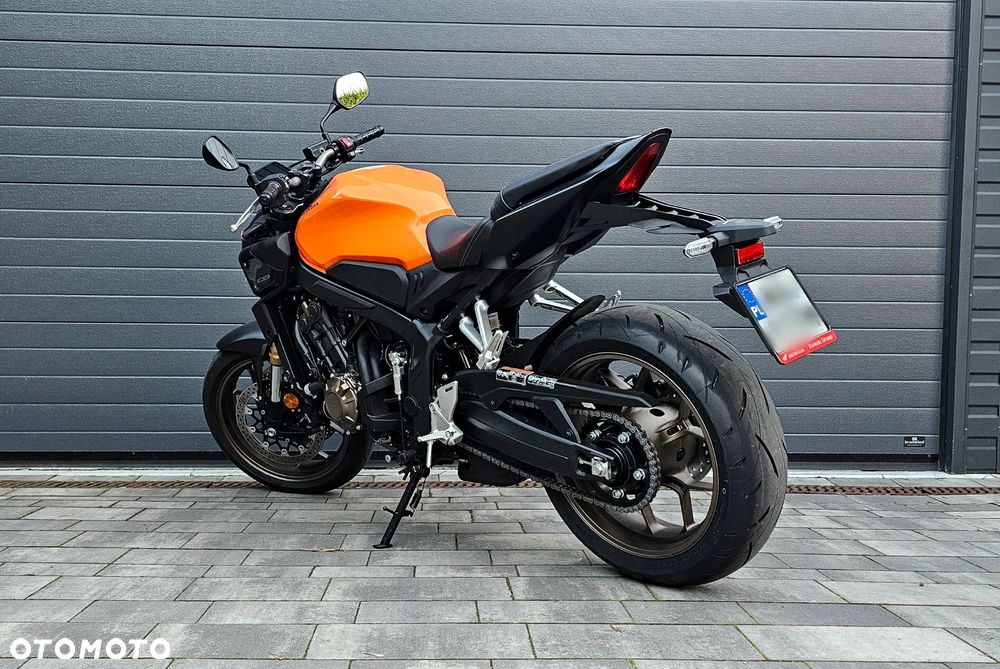 Honda CB - 4