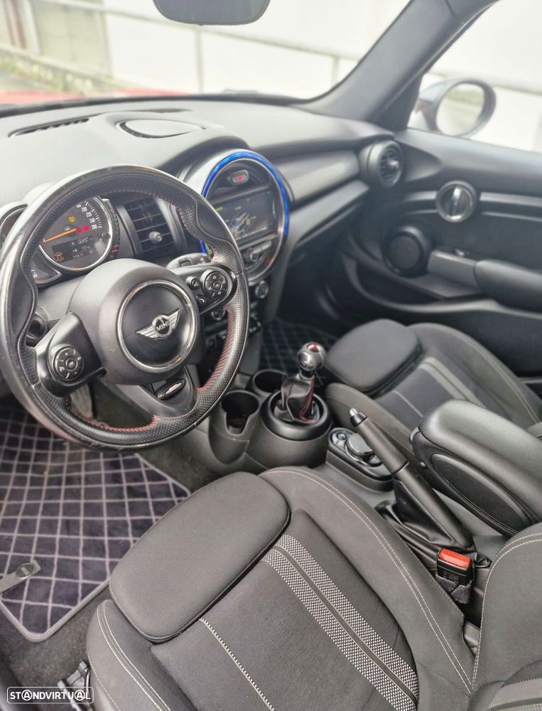 MINI 5 Portas One D - 10