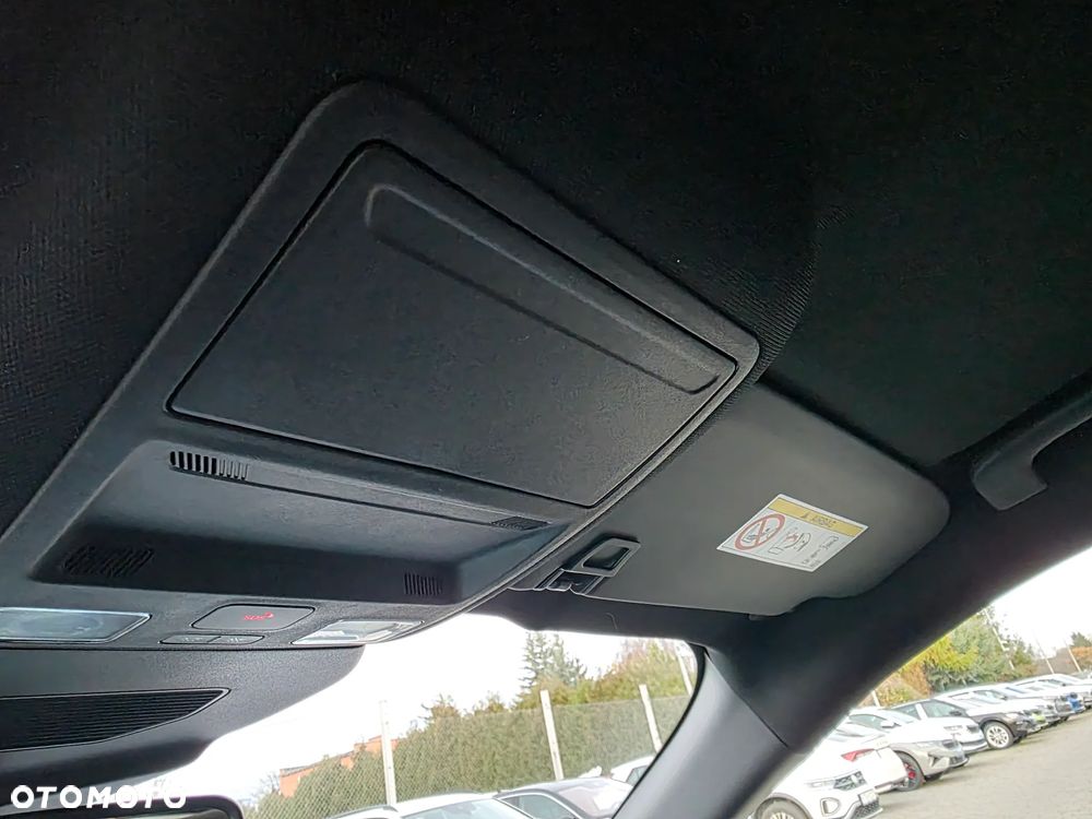 Ford Kuga 2.0 EcoBlue mHEV FWD ST-Line - 26