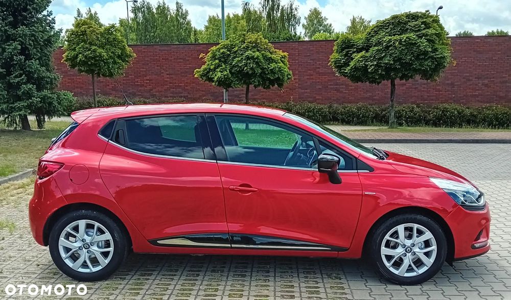 Renault Clio 0.9 TCe Limited - 33