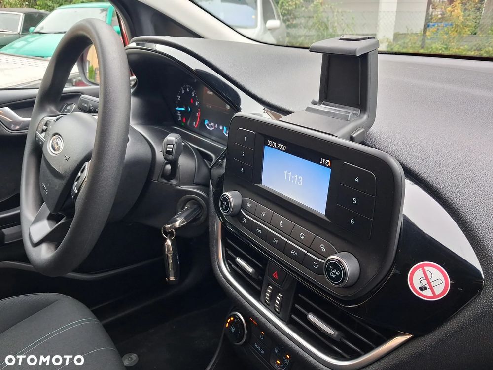 Ford Fiesta - 18