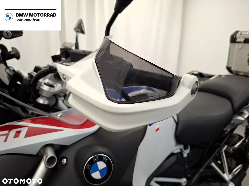 BMW R - 26