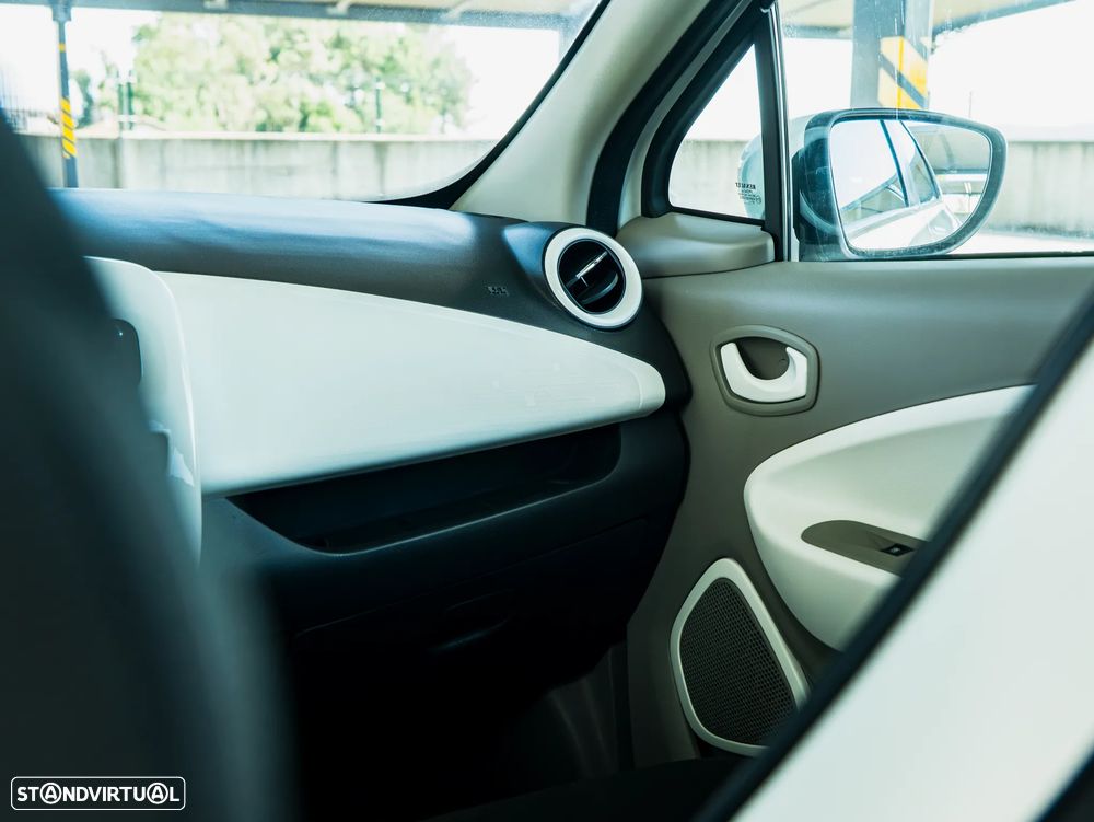 Renault Zoe (c/ Bateria) Life 40 Q90 - 16