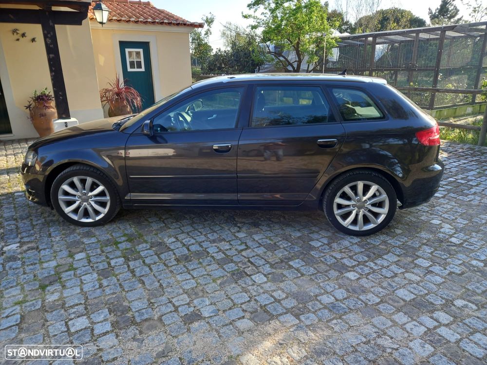 Audi A3 Sportback 1.6 TDI Attraction - 2