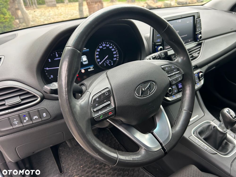 Hyundai i30 1.6 CRDI Passion Plus - 21
