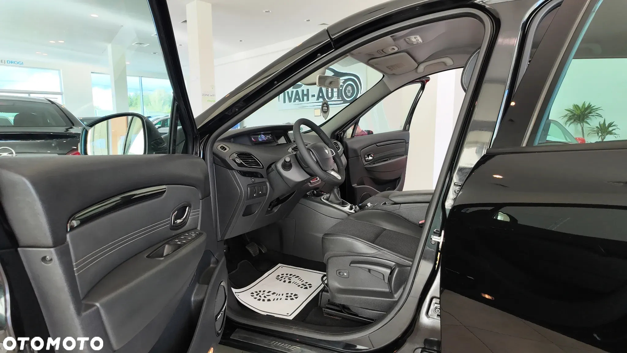 Renault Scenic 2.0 16V 140 CVT Bose Edition - 20
