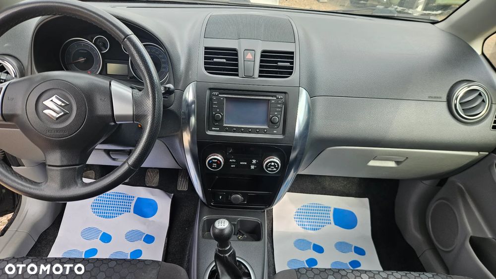 Suzuki SX4 1.6 VVT 4x4 Style - 9