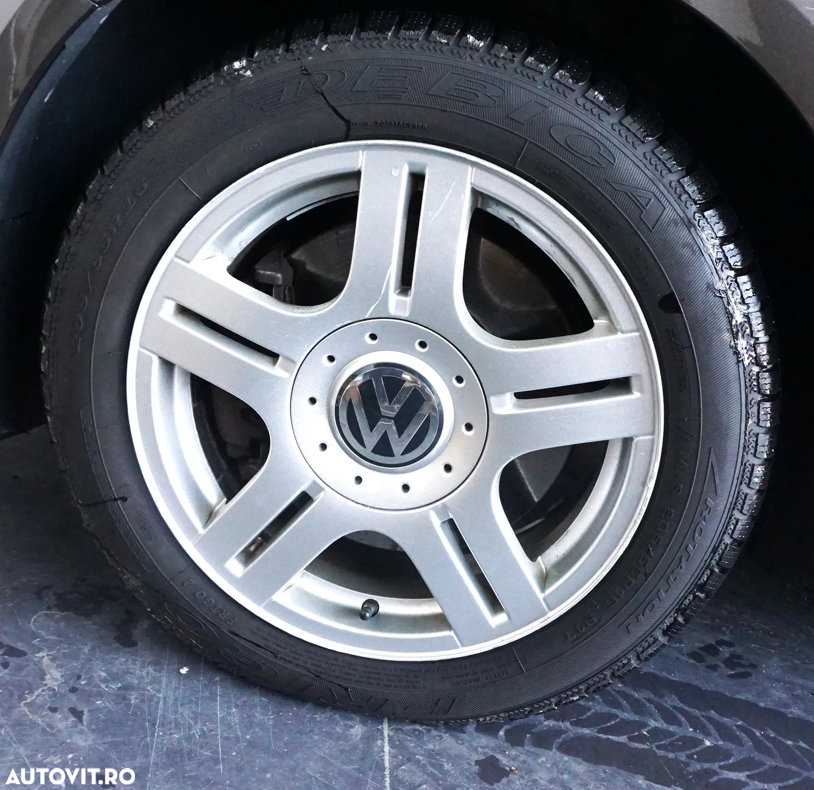 Volkswagen Passat 2.0 TDI BlueMotion Tehnology Comfortline - 4