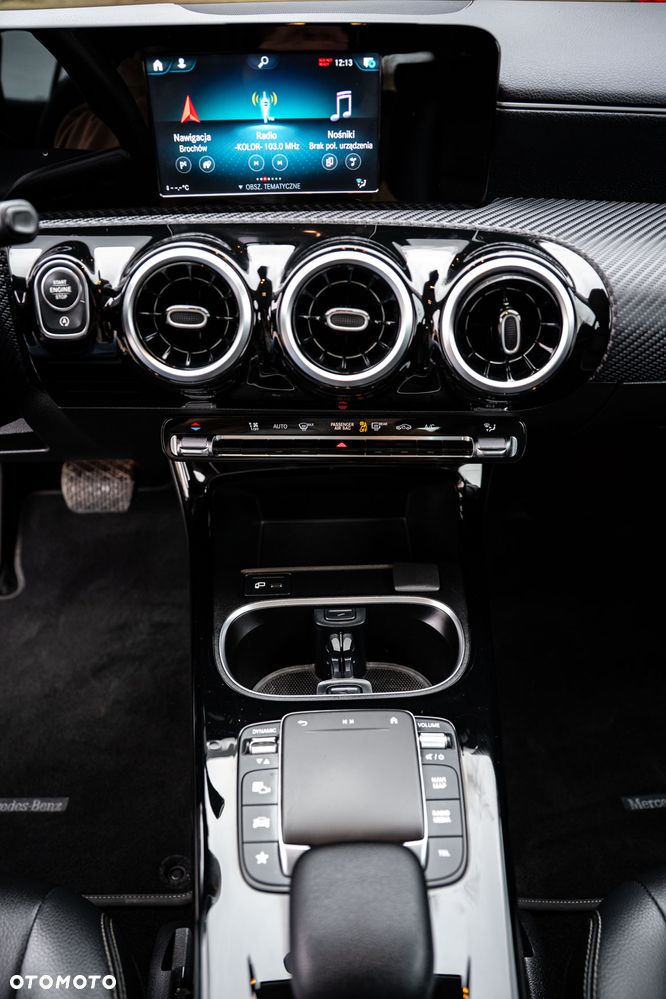 Mercedes-Benz CLA 180 d 7G-DCT Edition 2020 - 14