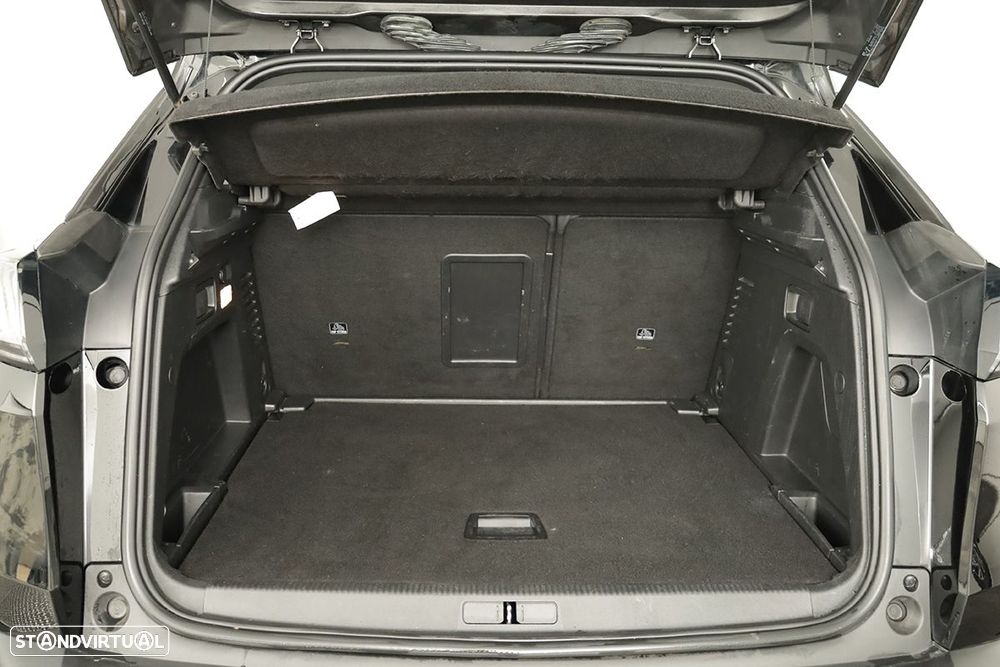 Peugeot 3008 1.2 PureTech GT EAT8 - 25