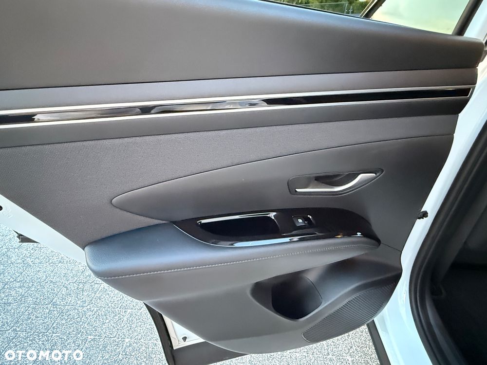 Hyundai Tucson 1.6 T-GDi 48V-Hybrid 2WD DCT Edition 30+ - 14