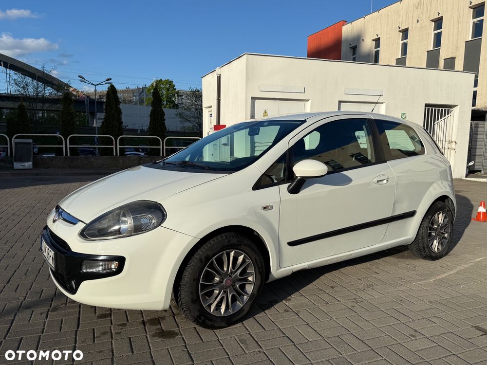 Fiat Punto 1.4 Easy S&S - 9