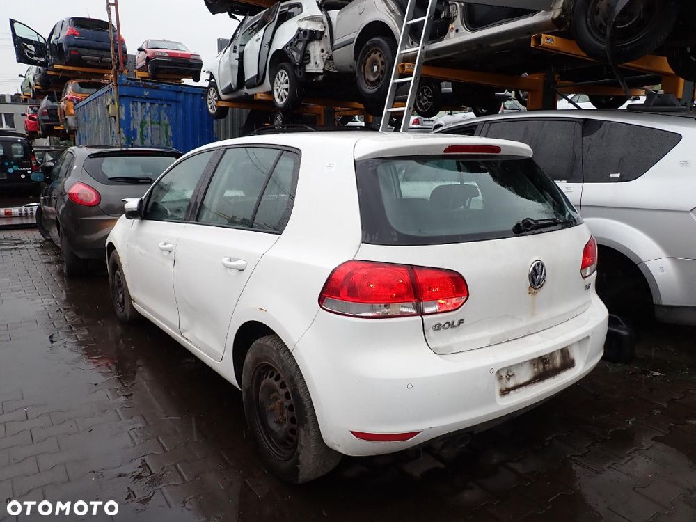 CZĘŚCI - Vw Golf VI 6 1,4 TSI 122KM CAXA HB 5D 6B MCB lakier LB9A 2009r. INDEX - 10276 - 3