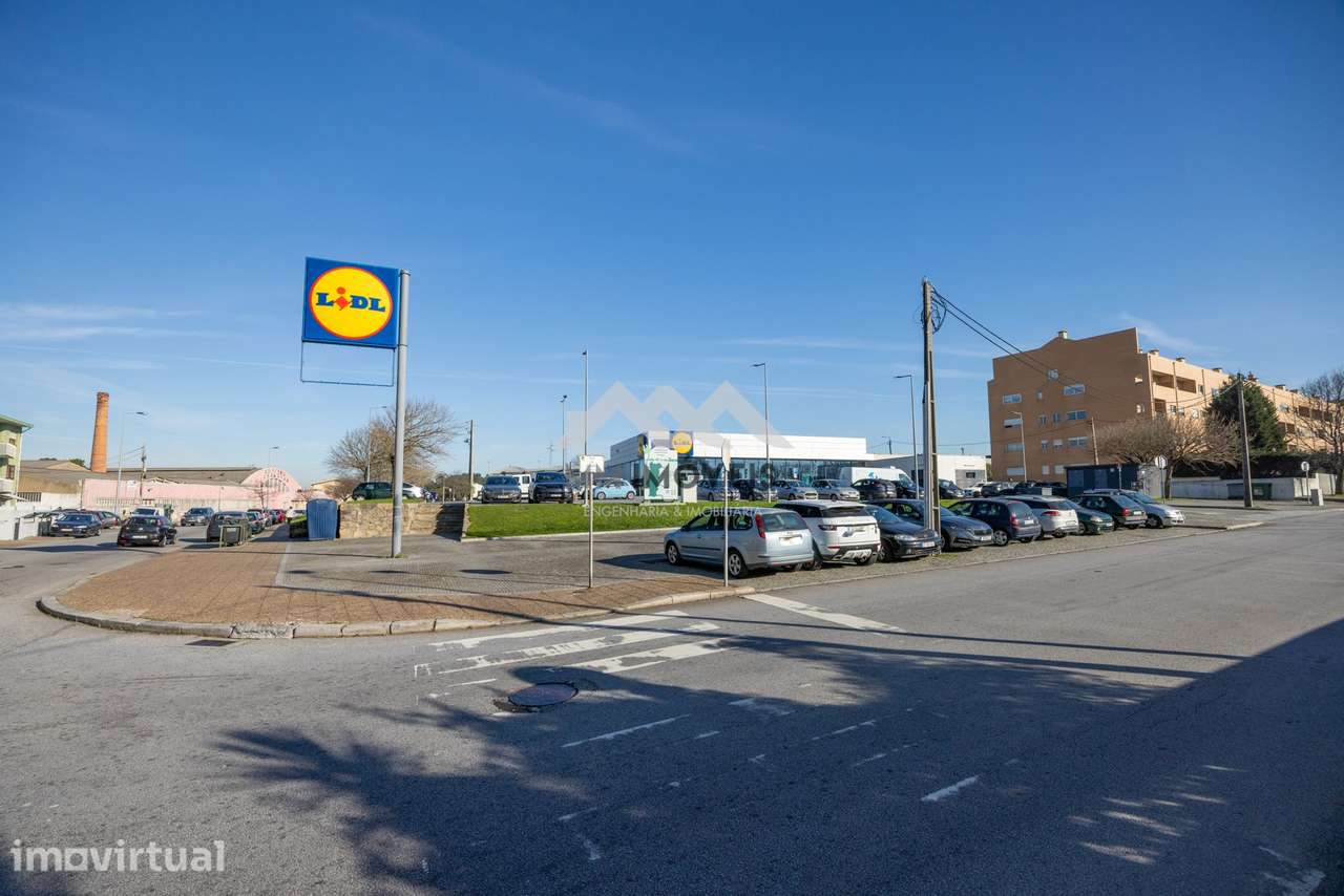 Lugar de Garagem para Arrendamento | 17 m² | Leça da Palmeira - Grande imagem: 5/7
