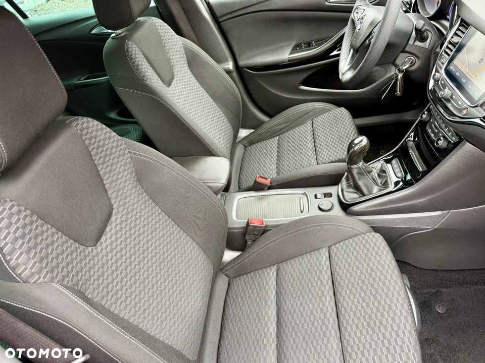 Opel Astra 1.4 Turbo Start/Stop Innovation - 33