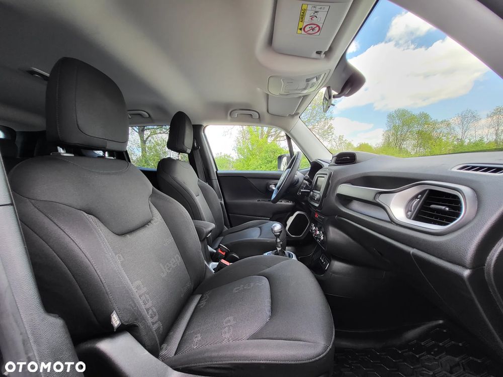 Jeep Renegade - 13
