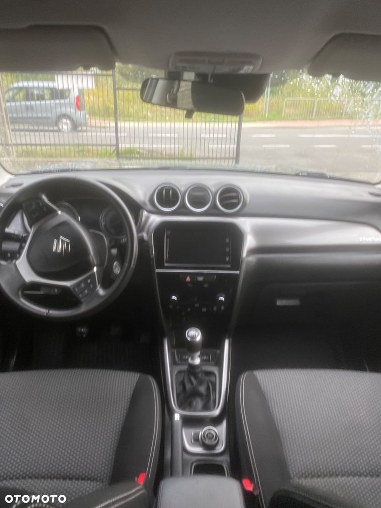 Suzuki Vitara 1.4 Boosterjet Hybrid Allgrip Comfort+ - 14