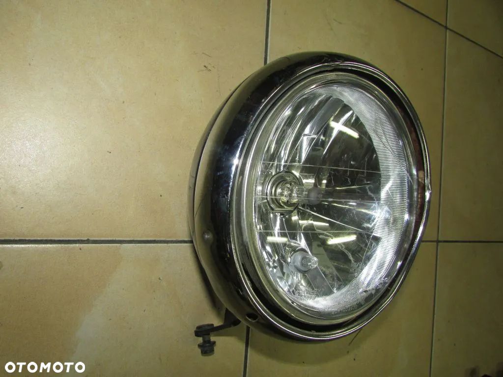 Kawasaki VN900 Vulcan Classic lampa przód uszkodzona - 1