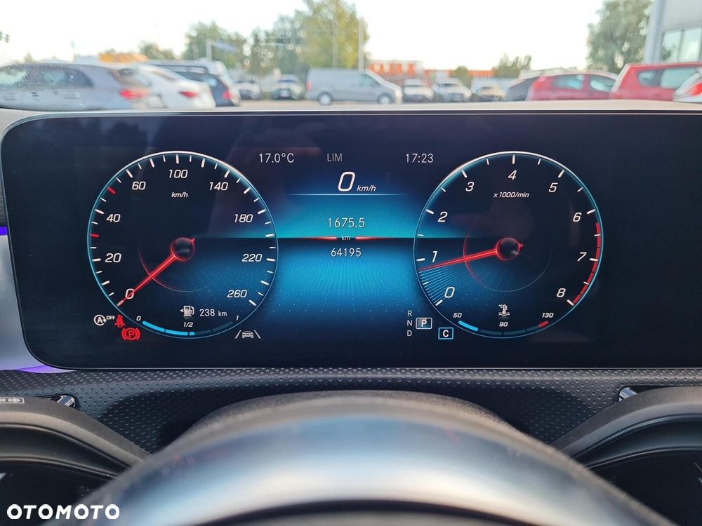 Mercedes-Benz CLA 200 AMG Line 7G-DCT - 22