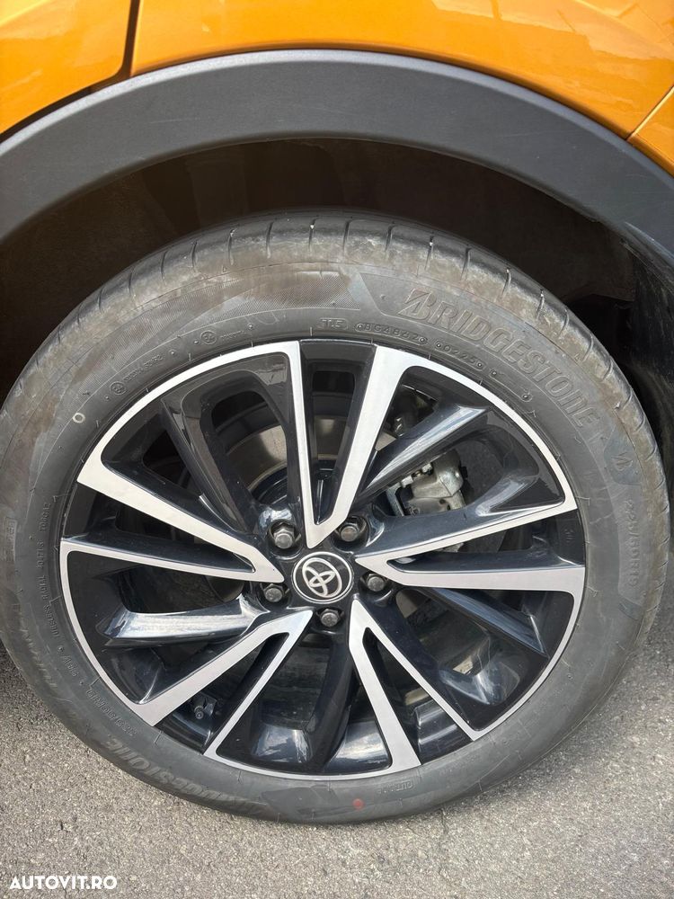 Toyota C-HR 1.8 HSD 122 CP 4x2 CVT C-lassy - 26