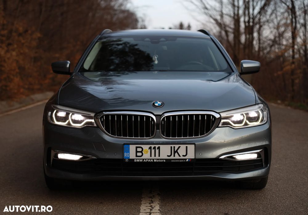 BMW Seria 5 520d Aut. Luxury Line - 23