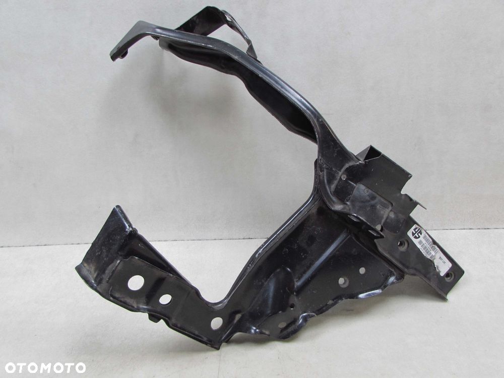 OPEL ZAFIRA B 8-11 OKULAR PASA PRZEDNIEGO PRAWY 556104-6 - 2